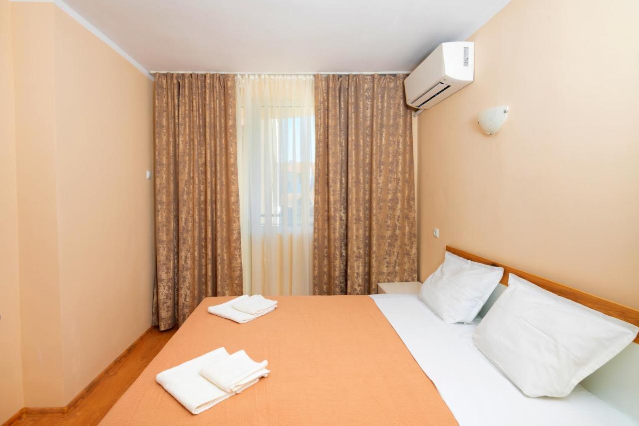 Hotel House With Garden à Pomorie Extérieur photo
