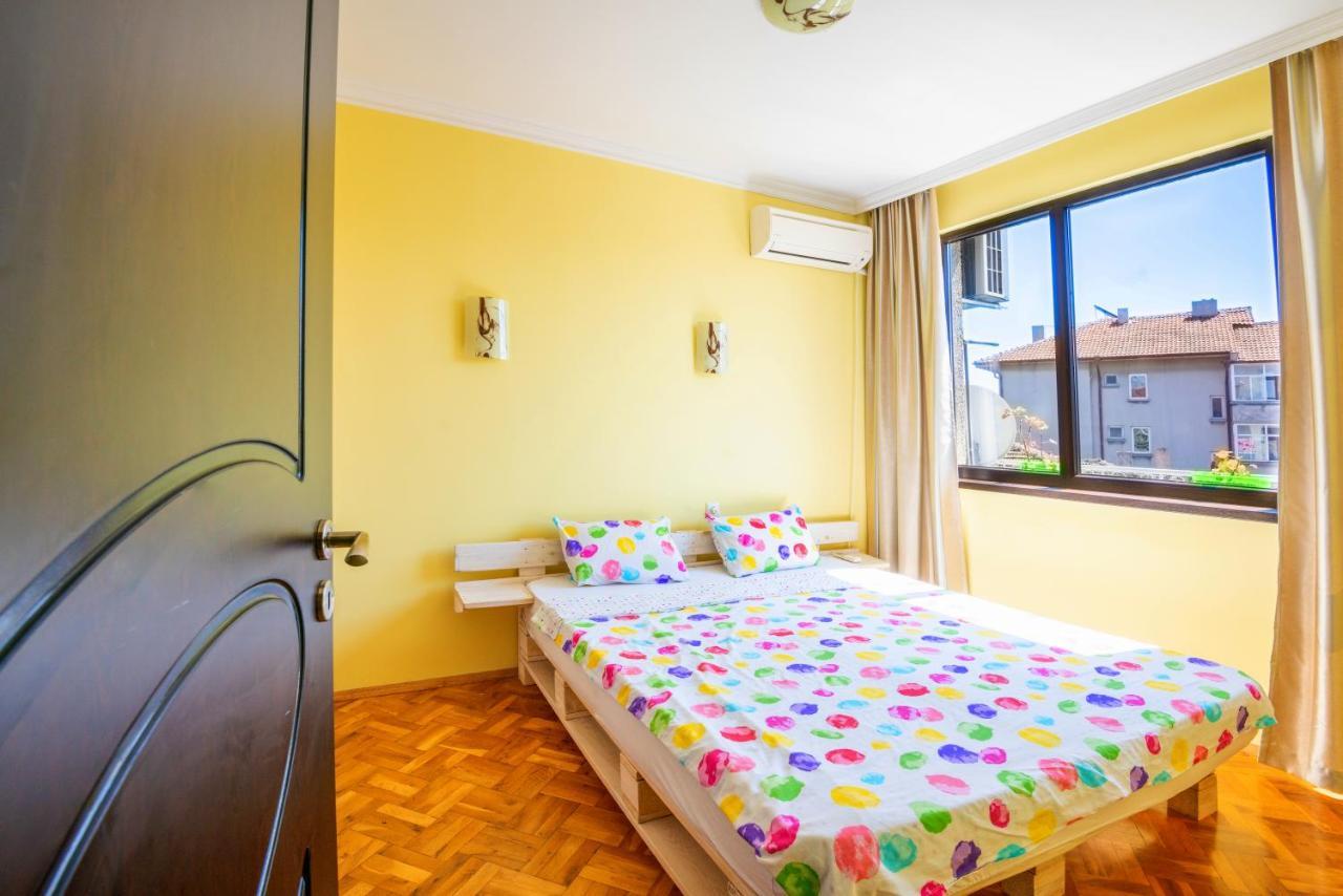 Hotel House With Garden à Pomorie Extérieur photo