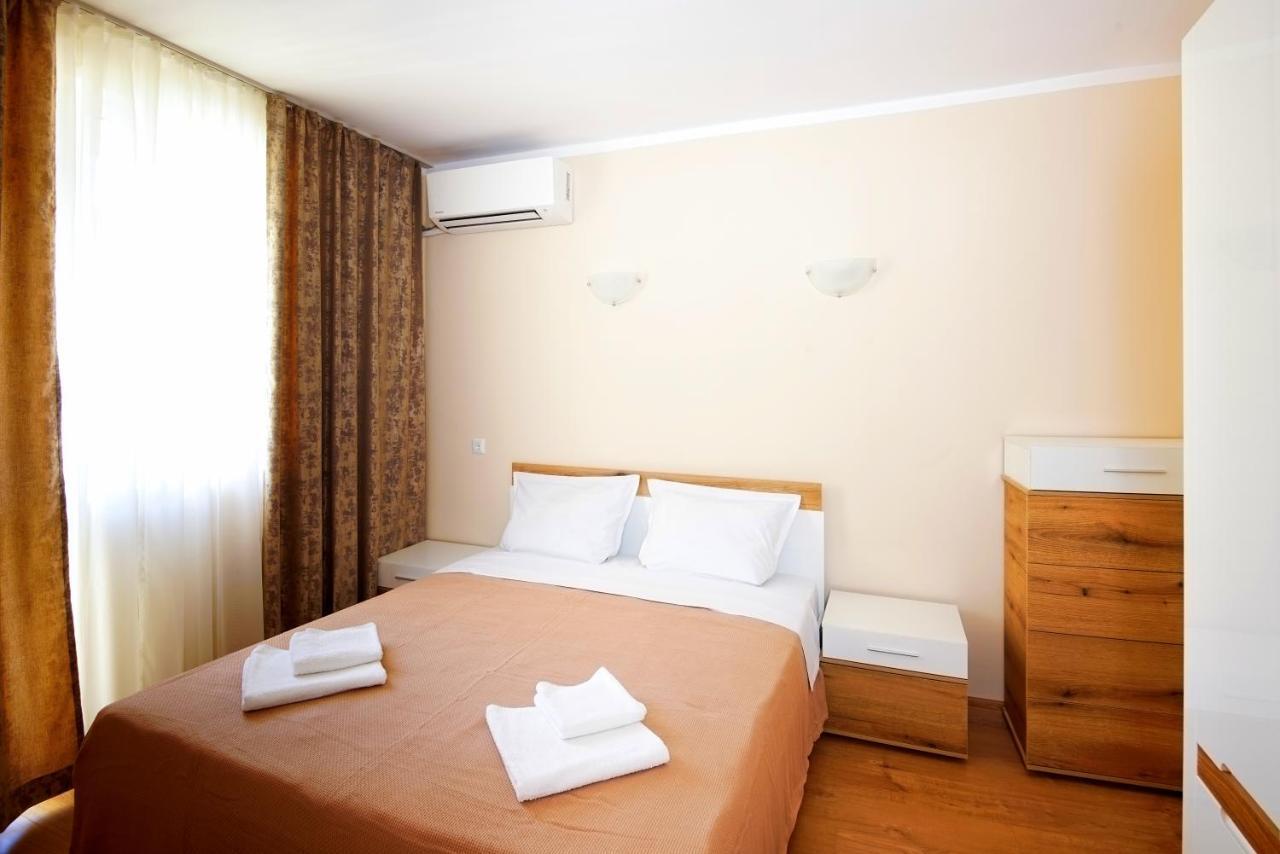 Hotel House With Garden à Pomorie Extérieur photo