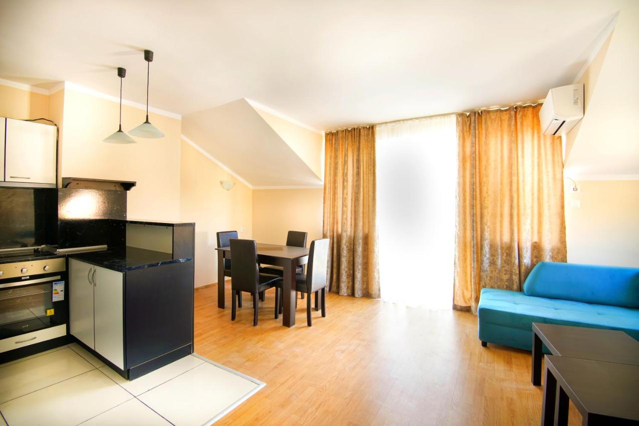 Hotel House With Garden à Pomorie Extérieur photo